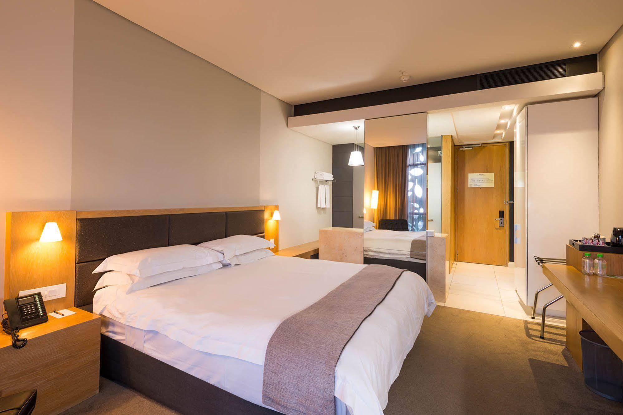 Aha Gateway Hotel Umhlanga Durban Kültér fotó