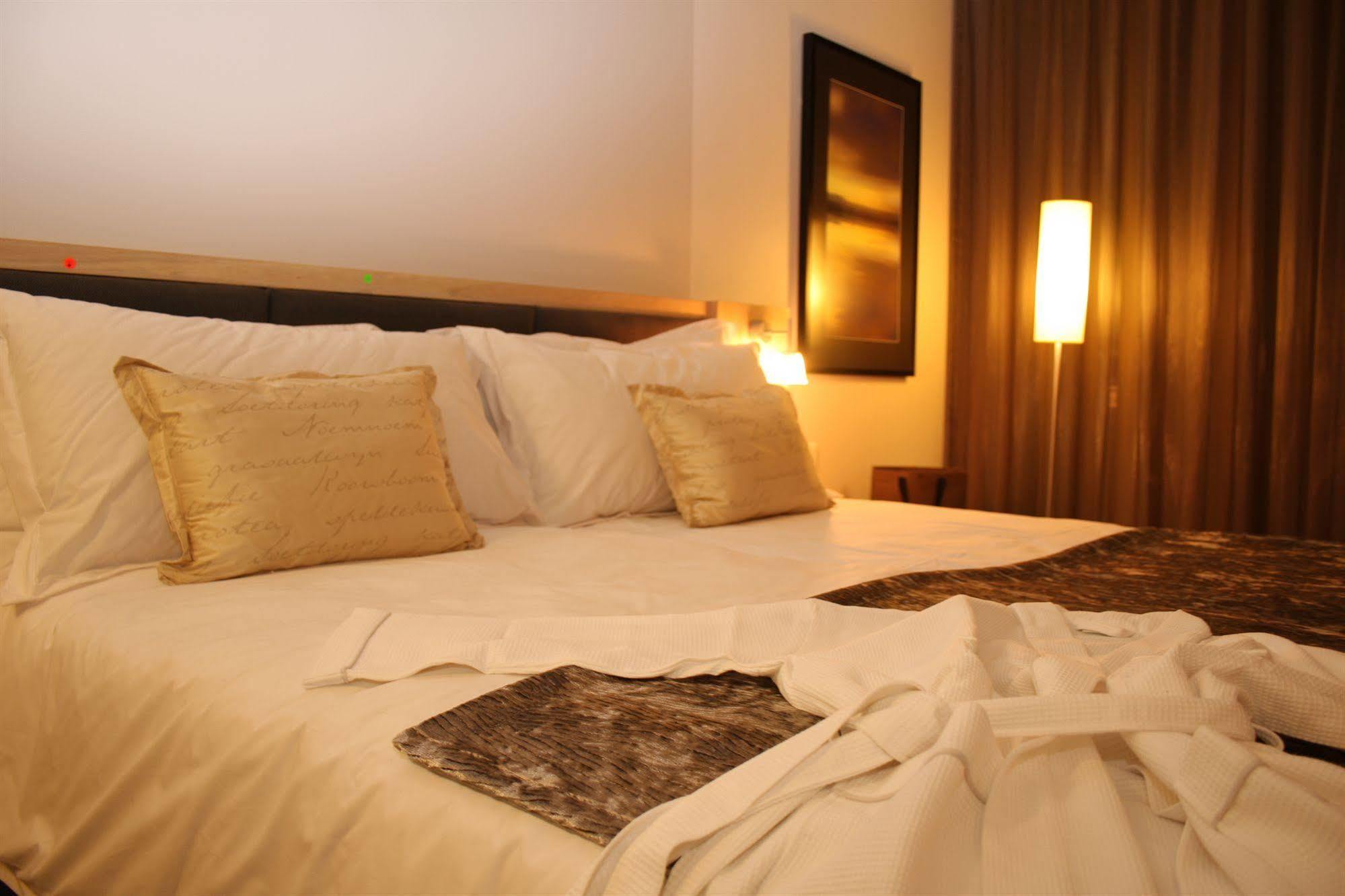 Aha Gateway Hotel Umhlanga Durban Kültér fotó